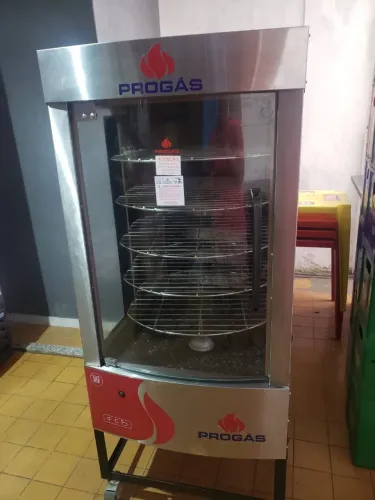 Vendo galeteira da marca progás