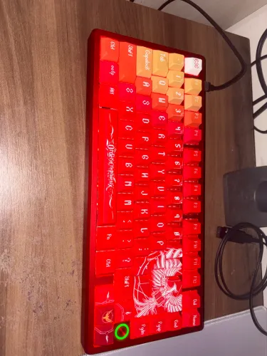 Teclado Su75 Pro (considerado um dos melhores do mundo pra games)