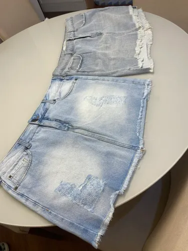 Duas SAIAS jeans