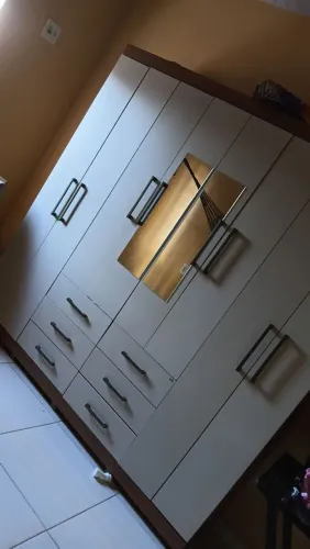 Guarda roupa