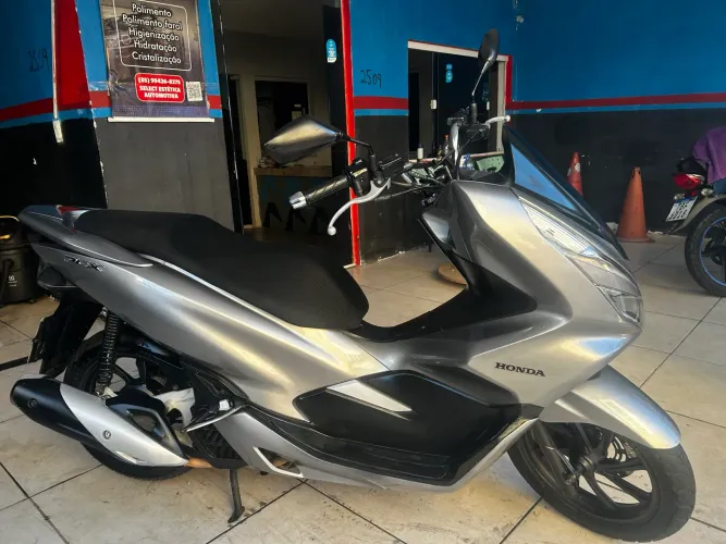 Vendo pcx 2019 prata