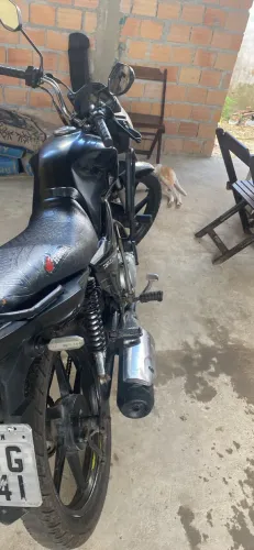Fan 125, Vendo ou troco por moto inferior, com volta pra mim.