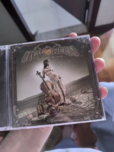 Cd helloween - unnarmed (novo)