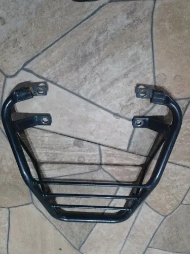Vendo bagageiro Fazer250 