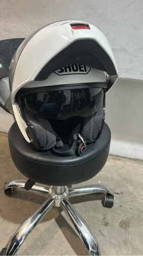 Capacete shoei
