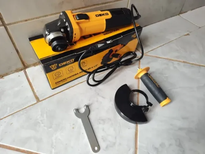 Esmerilhadeira Angular 4.1/2 Pol. 800W 220V DEKO-DKAG115XL80