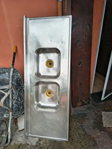 Cuba dupla Inox 1,60 x 60cm. R$300,00