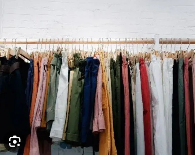 Roupas para brechó