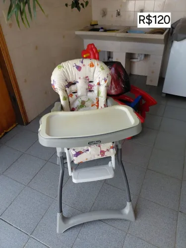 Cadeira merenda Burigoto