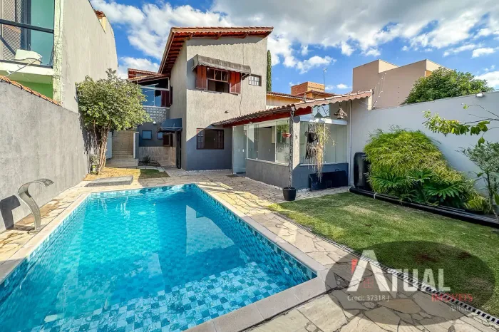 Vende-se casa com piscina - Atibaia