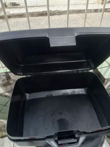 Protetor carenagem fz15, baú 60L, cavalete central, suporte p/ baú, retrovisor e pezinho p