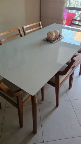 Mesa de jantar 6 pessoas