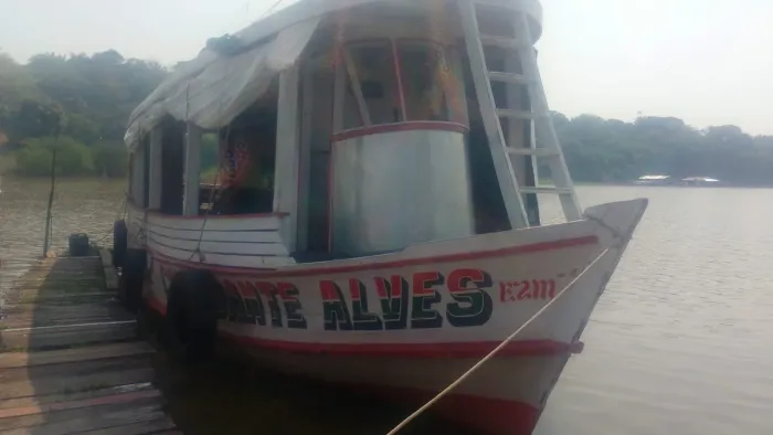 Vendo barco 80 mil 