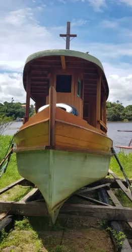 Oportunidade! Ótimo barco a venda!