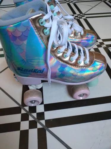 Patins só 120 vindo buscar 100 semi novo