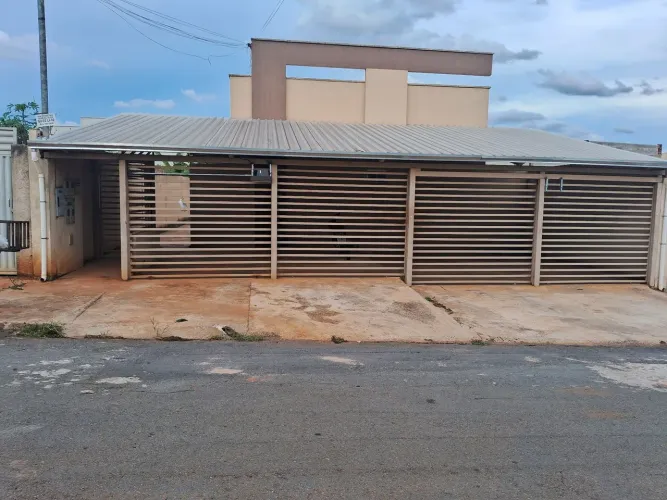 Casa aluga 