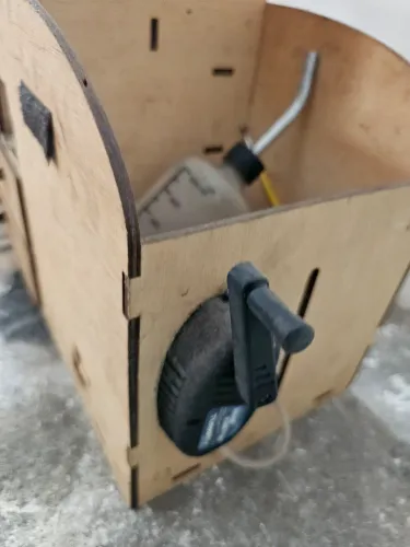 Maleta aeromodelismo com bomba de combustível