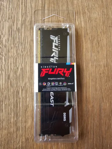 Memória Kingston DDR5 32GB 5600 Rgb