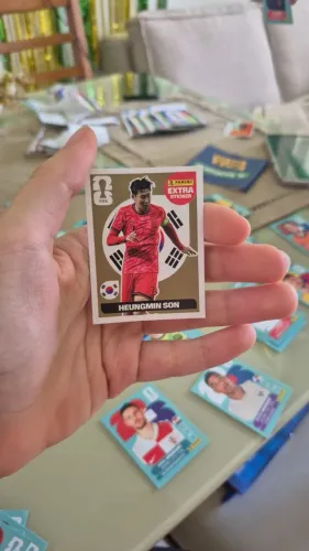 FIGURINHA LENDARIA DA COPA SON