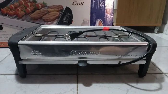 Churrasqueira elétrica Cotherm Elite Grill usada