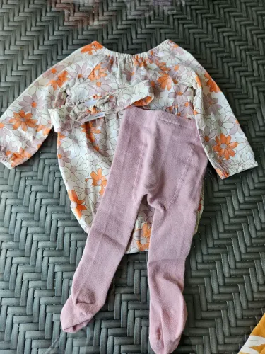 Lote de romper da Carters e Tip Top para menina 6-9 meses