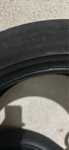 Pneus 17 215 50