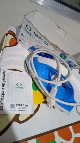 Ferro de passar novo