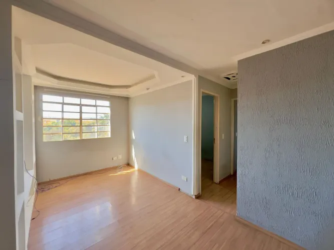 Apartamento com 2 Quarto(s) e 1 banheiro(s) para Alugar, 58 m² por R$ 1160 / Mês