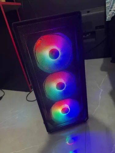 Gabinete Gamer  Completo