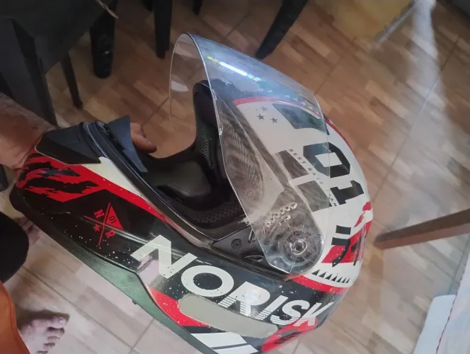 Capacete norisk tokio