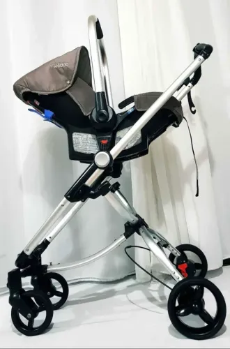 Carrinho de bebê 