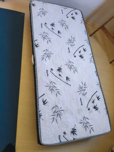 Box para cama de solteiro