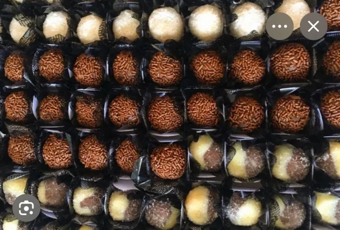 Doceira/confeiteira