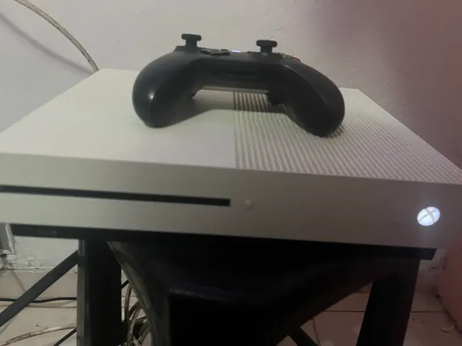 Xbox One S 500GB Completo + Limpeza e Pasta Térmica Feita