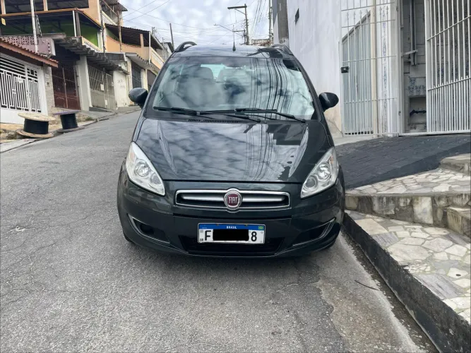 Fiat Idea Attractive 1.4 Fire Flex 8V 5P 2014