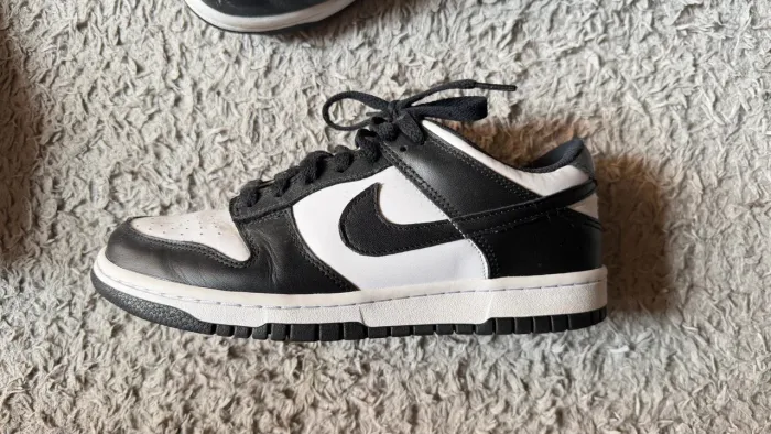 Nike Dunk Low Preto e Branco - Número 38 BR