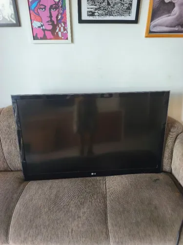 TV LG 47 Polegadas Queimada - Para Peças ou Conserto