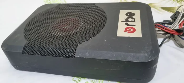 Vendo caixa de sub da Orbe