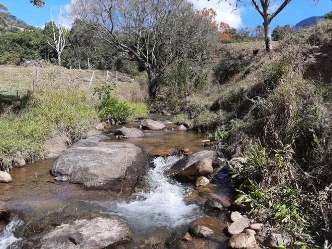 Sitio Rural em Luminosa