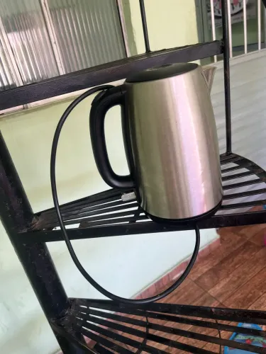Vendo chaleira midea