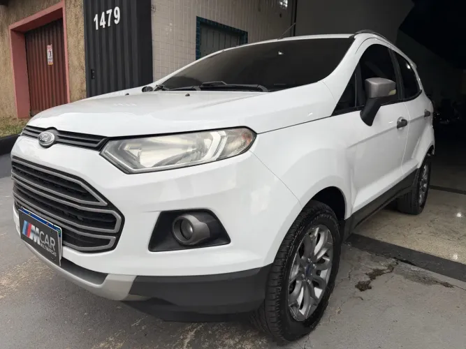 Ford Ecosport Freestyle 1.6 16V Flex 5P 2014
