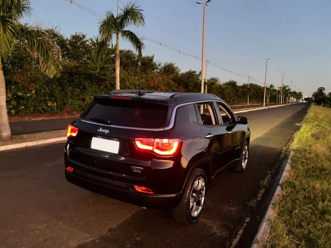 Jeep Compass Longitude 2.0 4X2 Flex 16V Aut. 2019