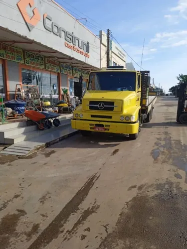 Vende-se caminhão amarelo 1620