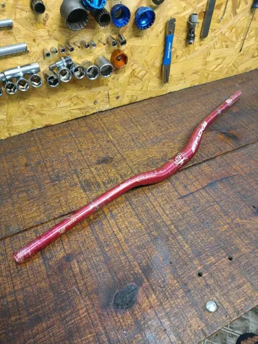 Guidão Spank Spike 777mm
