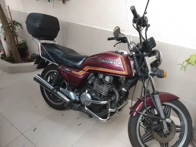 CB 400 II MOTOR DA 450 MUITO BONITA