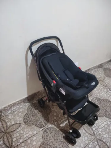 Carrinho de bebe Cosco Kids, Reverse Duo, 0 a 15kg Preto