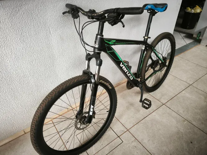 Bike Venzo Falcon aro 19 quadro 20 e 24 velocidades bike em perfeitas condições