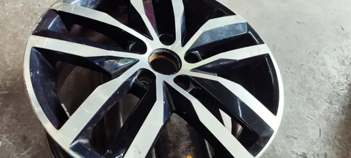 Roda Golf TSI - Aro 17