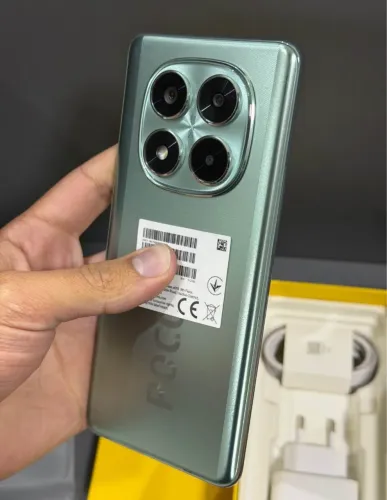 Celular xiaomi POCO X7..... Estado de zero 1.000 Reais