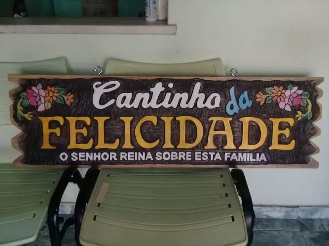 PLACA ENTALHADA EM MADEIRA PARA CHACARAS E SÍTIO. Casa de praia etc 